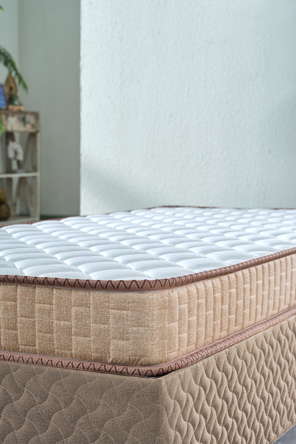 Mrs. Lotus Lux Full Ortopedik Yatak,Ergonomik Yatak,Sünger Yatak