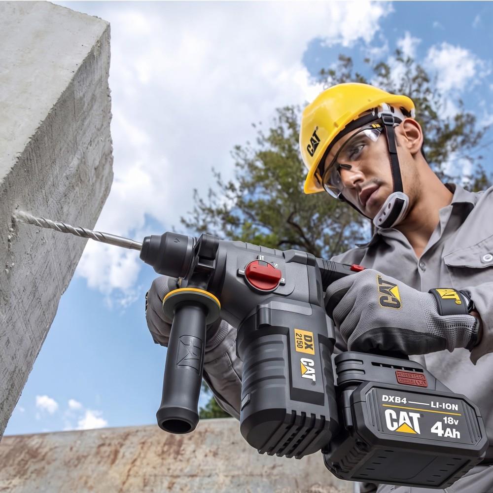 CAT DX2150 18Volt/4.0Ah 2.8J Li-ion Çift Akülü Kömürsüz Profesyonel SDS-Plus Kırıcı/Delici - görsel 3