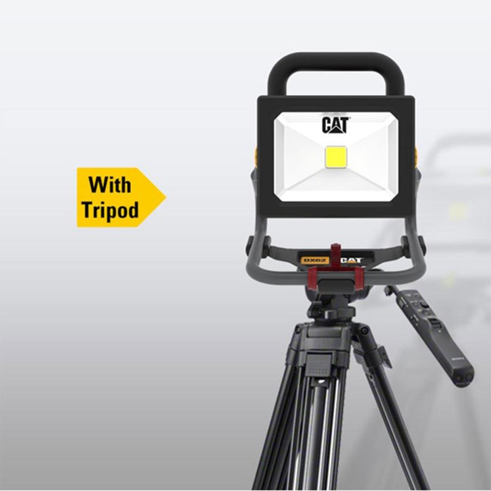 CAT DX62B 18Volt 20W 750/1600 Lümen Profesyonel İki Kademeli Led Projektör (Akü Dahil Değildir) - Onivias