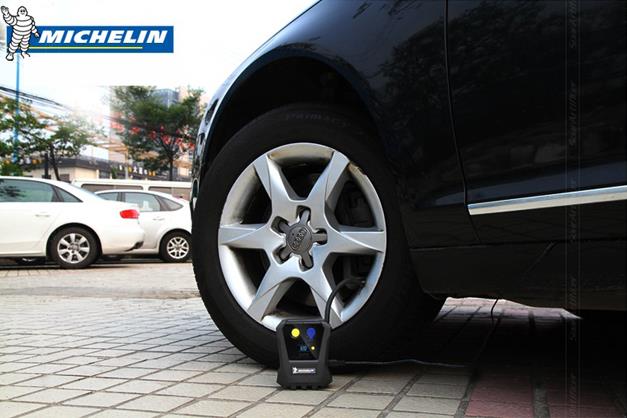 Michelin MC12264 12Volt 120 PSI Dijital Basınç Göstergeli Hava Pompası - Onivias