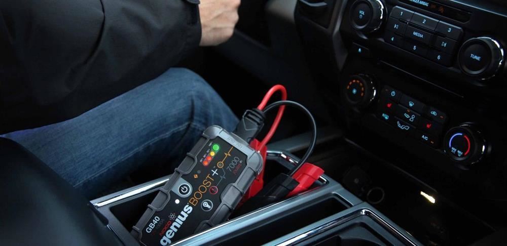 NOCO Genius GB40 12V 1000Amp Ultrasafe Lityum Akü Takviye + Powerbank + Led Lamba - Onivias