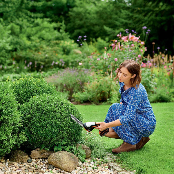 WORX WG801E 20Volt 2.0Ah. Li - ion Şarjlı Profesyonel Avuç İçi Çim Kesme, Çit Budama - Onivias