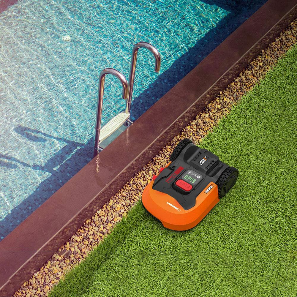 WORX WR130E 20Volt 2.0Ah. 18CM LANDROID Tam Otonom Kömürsüz Çim Biçme Robotu - Onivias